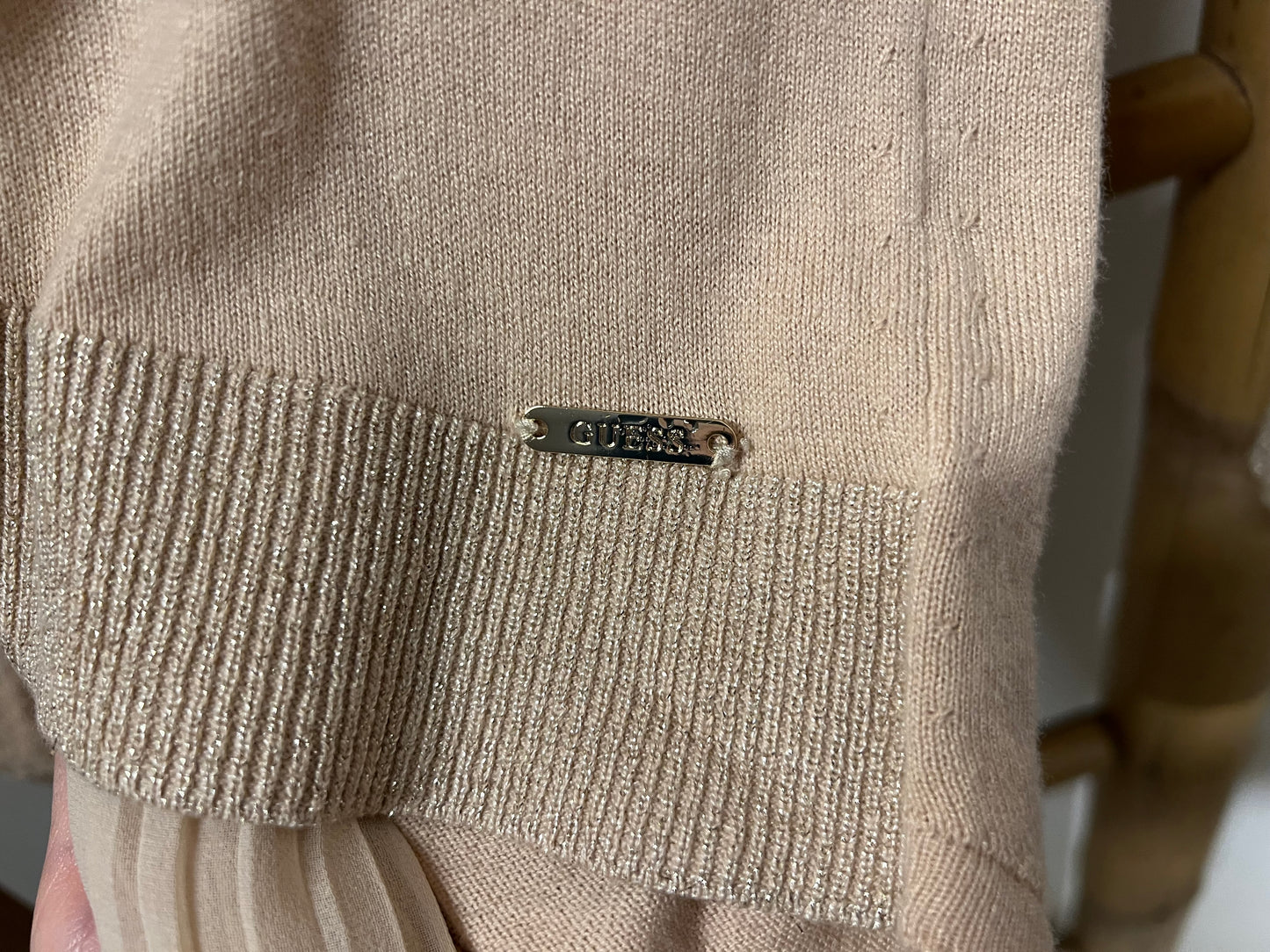 GUESS - longsleeve met doorzichtige achterkant - beige - S