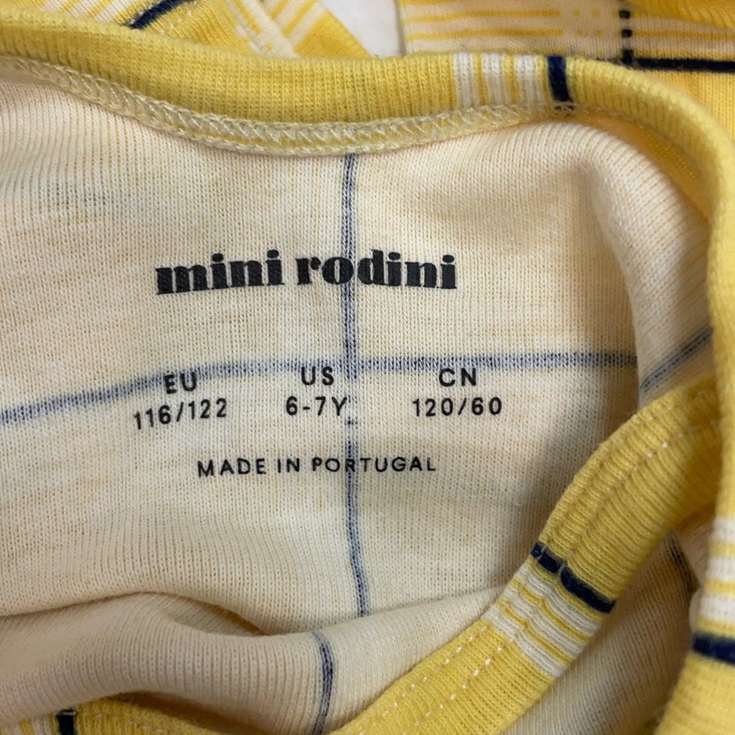 Mini Rodini - Shirt met open achterkant - Geel/zwart/wit - 116/122